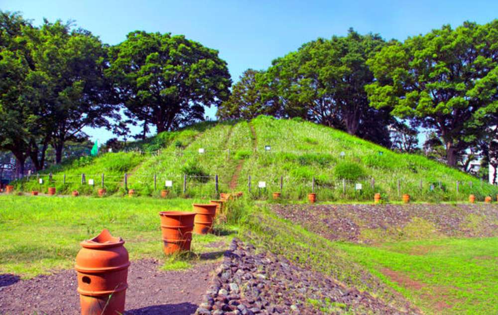 /// Noge-Otsuka Tumulus ancien à Kofun - Japon /// 