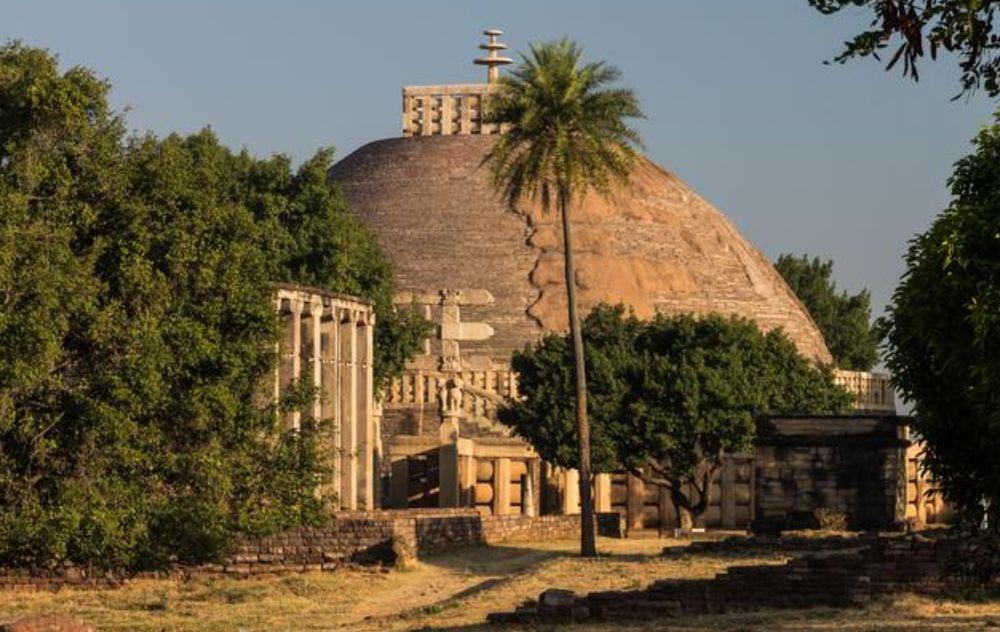 /// Stupa à Sanchi - Madhya à Pradesh en Inde ///