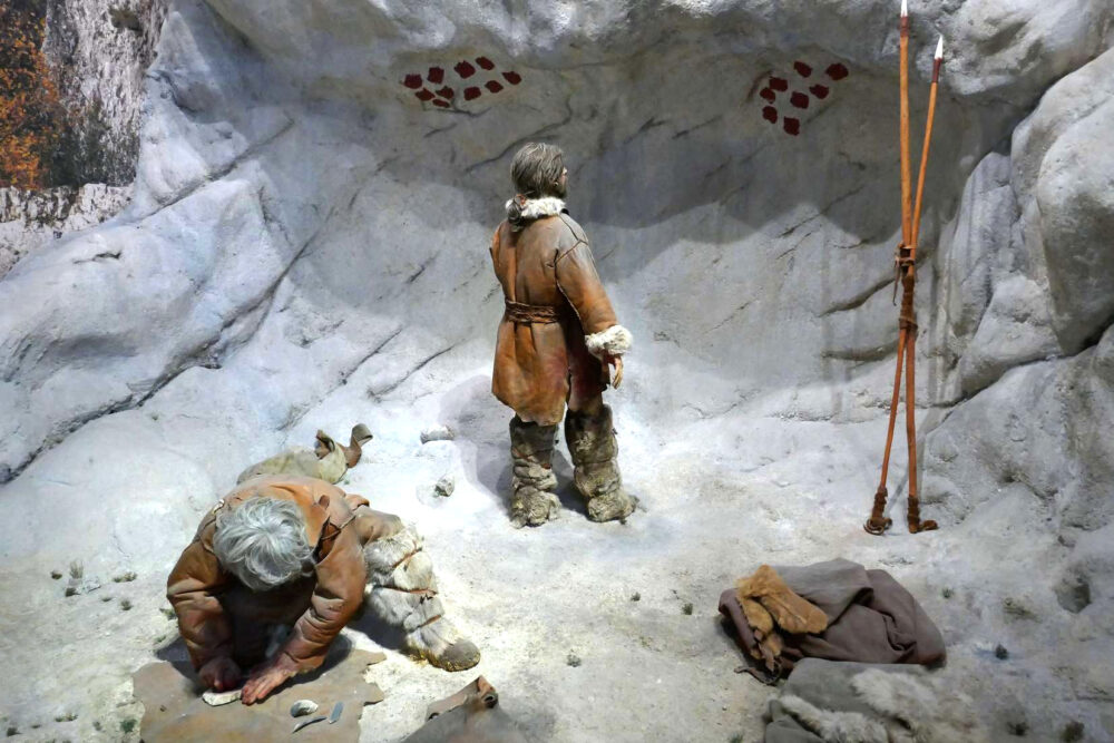 Les Aurignaciens étaient un groupe de chasseurs-cueilleurs préhistoriques qui ont vécu en Europe pendant le Paléolithique supérieur